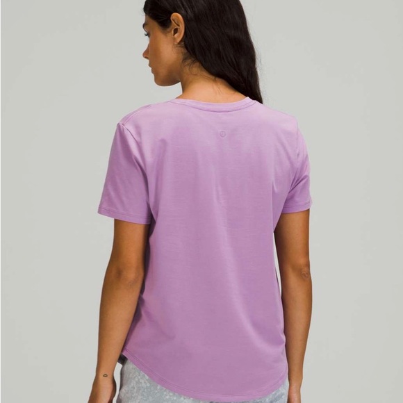 Lululemon Love V-Neck Tee - Picture 3 of 6